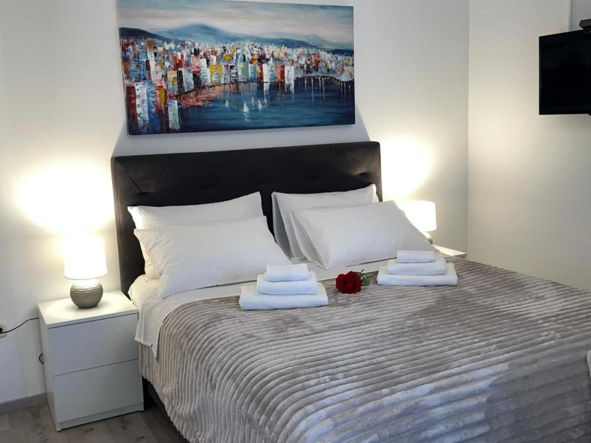 Rooms Marija Split Bagian luar foto