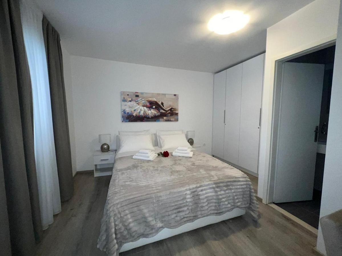 Rooms Marija Split Bagian luar foto